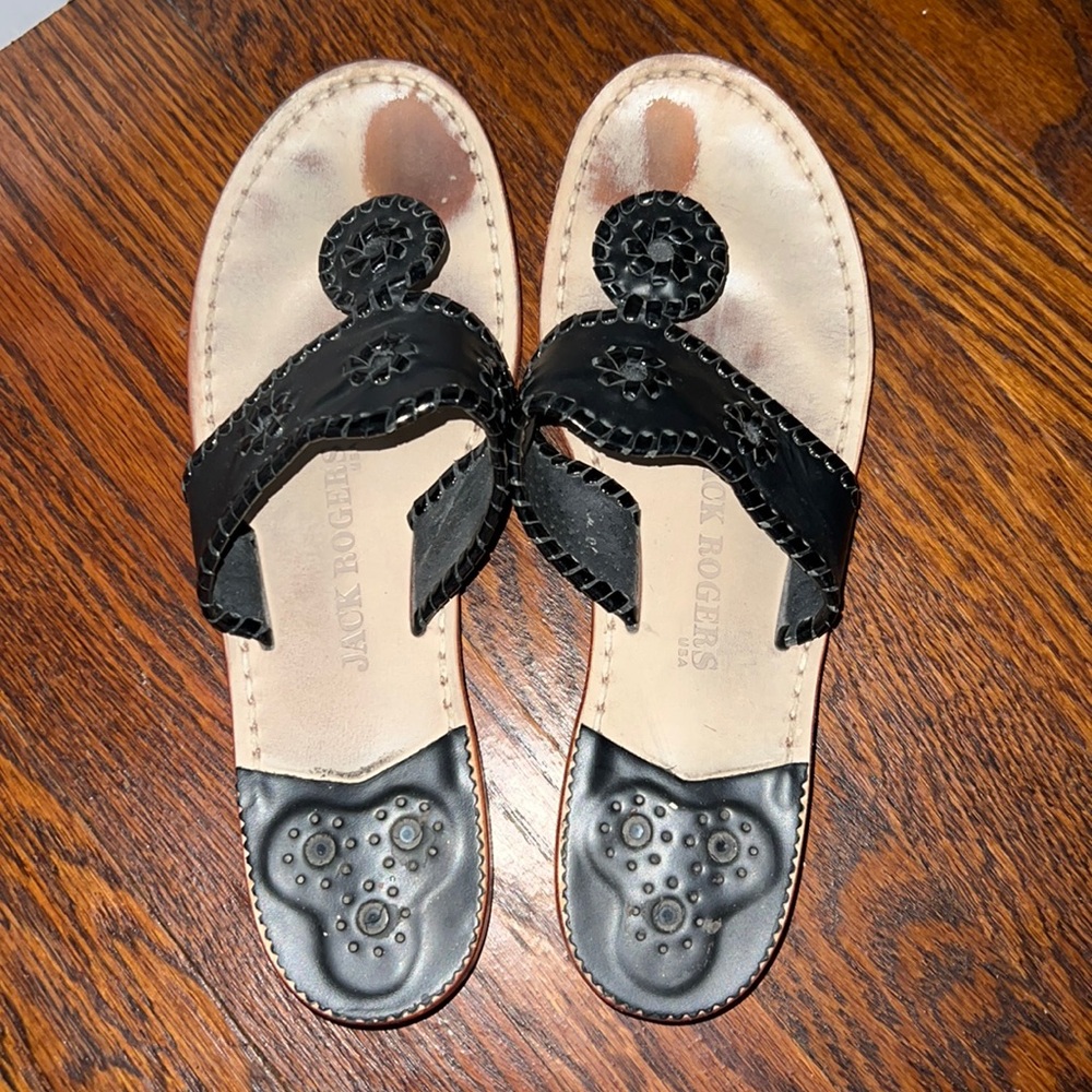 🖤🖤GUC Jack Rogers🖤🖤 black classic Navajo flat leather sandal. Size 10.